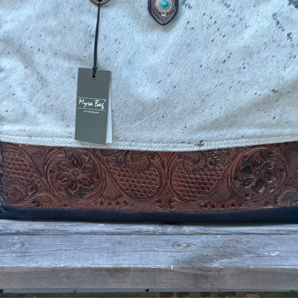 Myra Bag Comely Hand-Tooled Leather Cowhide Canvas Tote Bag Black S-5281 NWT - Picture 4 of 11